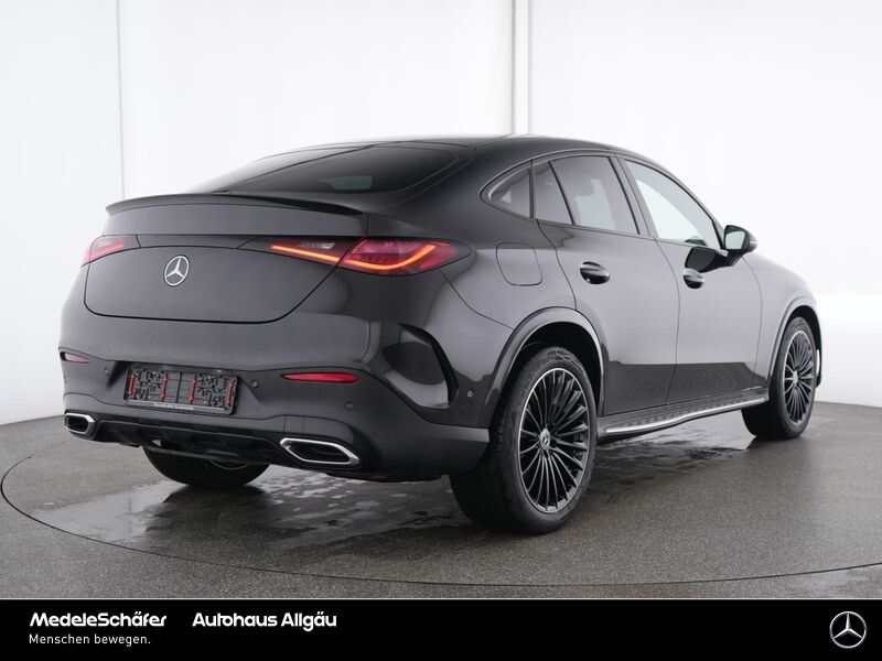 Mercedes-Benz GLC 300 2025 г. Чёрный, пробег 26935 км