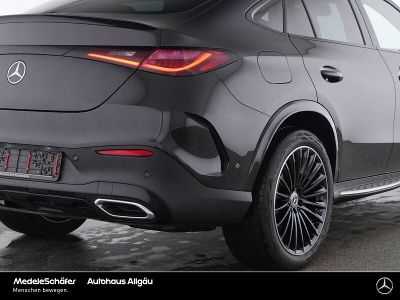 Mercedes-Benz GLC 300 2025 г. Чёрный, пробег 26935 км