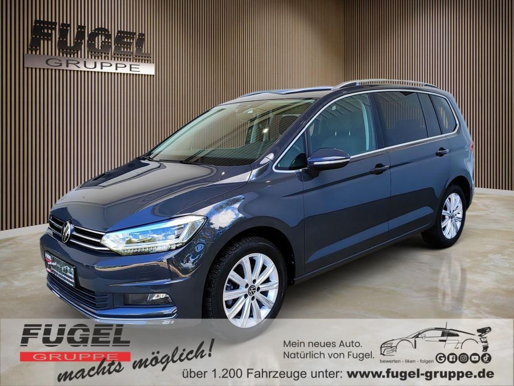 Volkswagen Touran 2022 г. Серый, пробег 59610 км