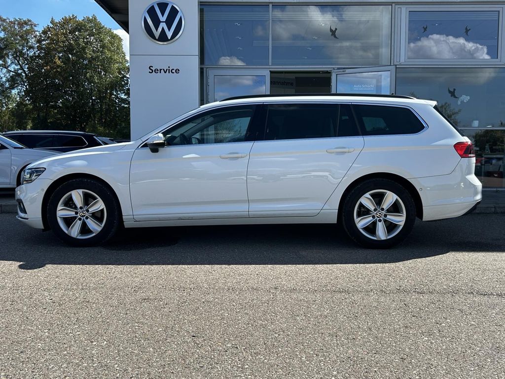 Volkswagen PASSAT VARIANT 2021 г. Белый, пробег 54427 км