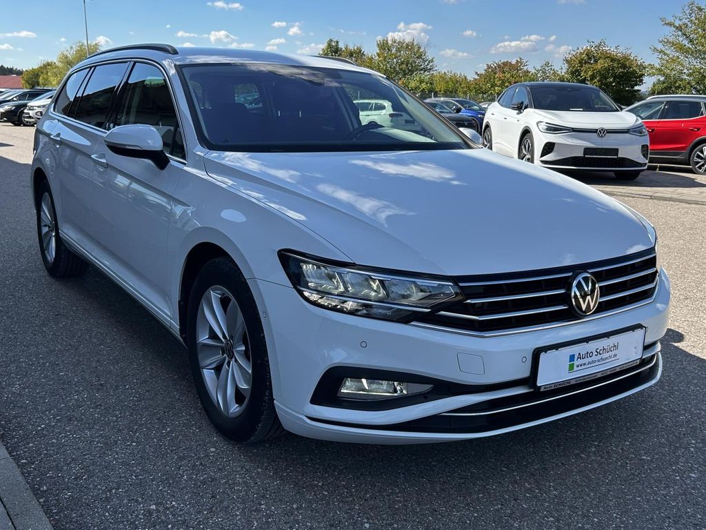 Volkswagen PASSAT VARIANT 2021 г. Белый, пробег 54427 км