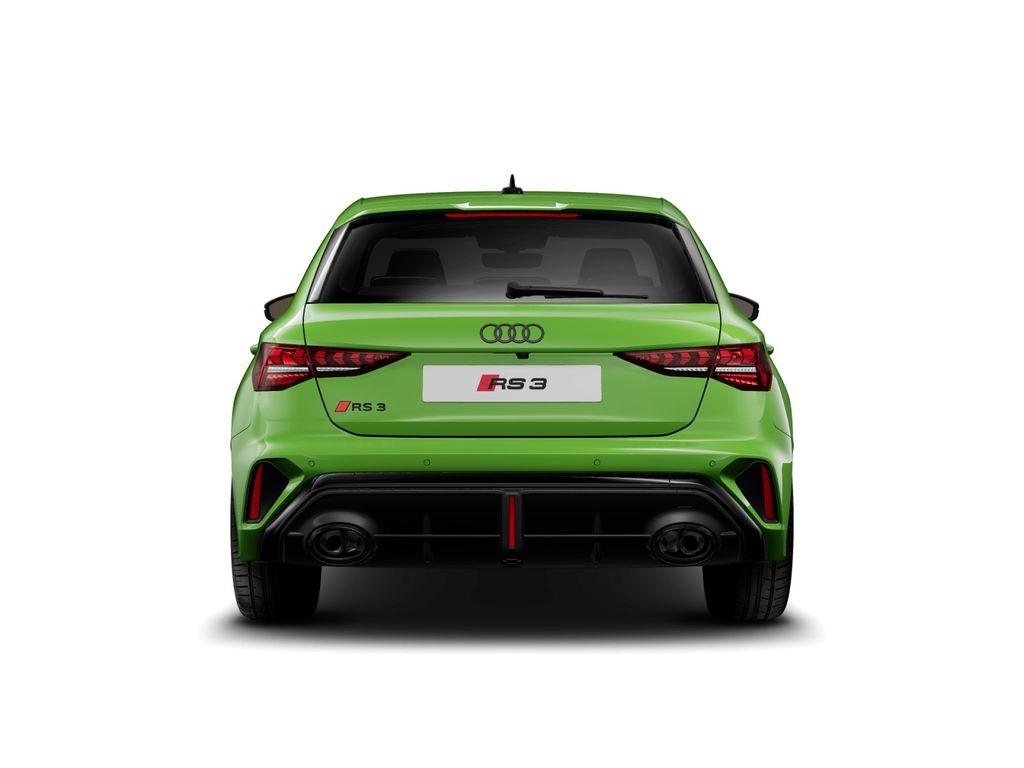Audi RS3 2025 г. Зелёный, пробег 7350 км