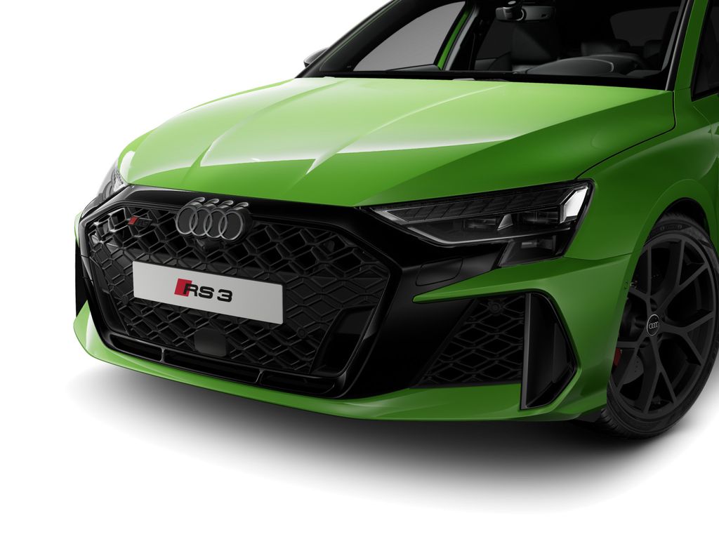 Audi RS3 2025 г. Зелёный, пробег 7350 км