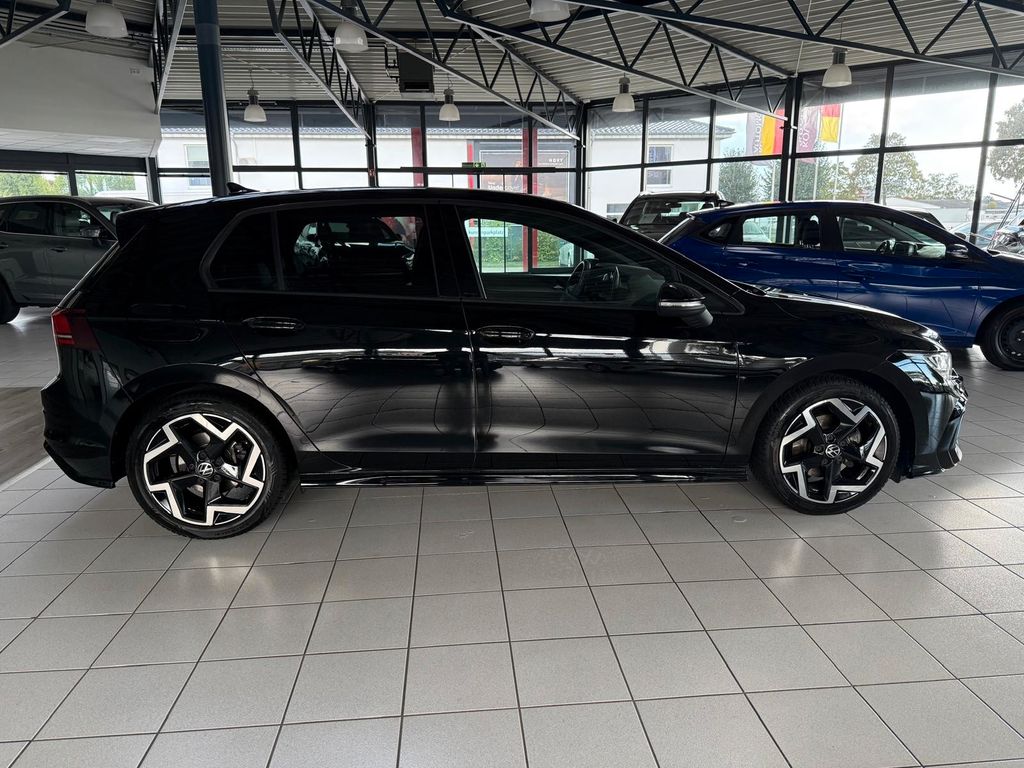Volkswagen Golf 2025 г. Чёрный, пробег 57676 км