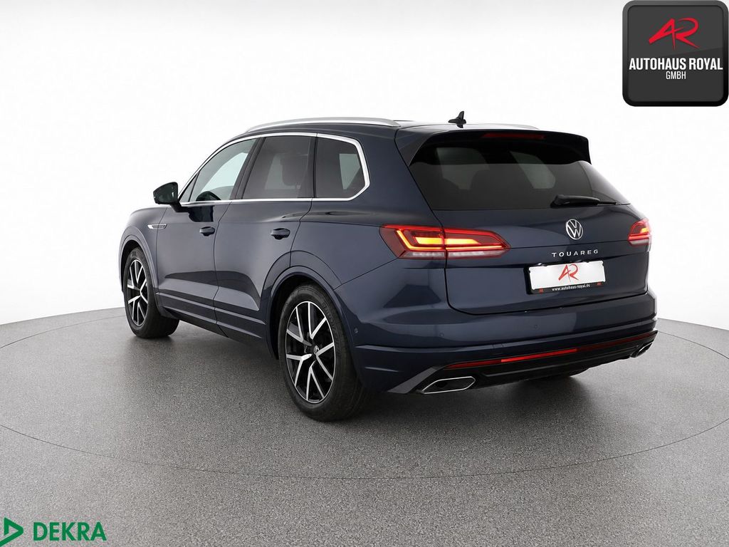 Volkswagen Touareg 2022 г. Синий, пробег 50605 км
