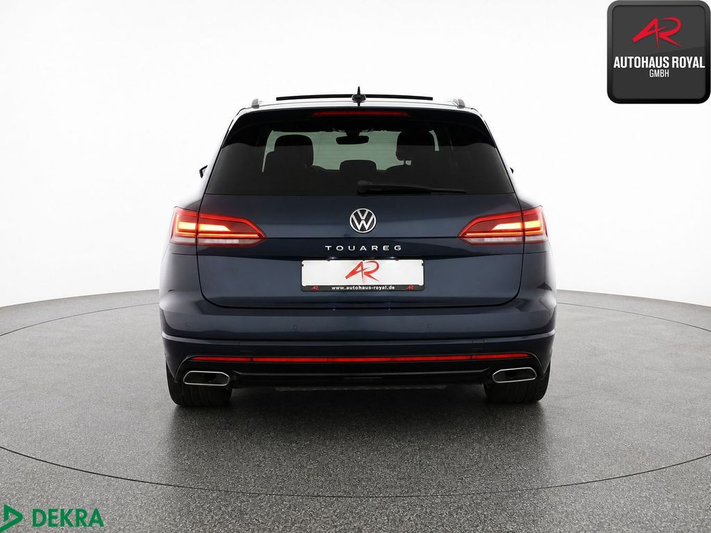 Volkswagen Touareg 2022 г. Синий, пробег 50605 км