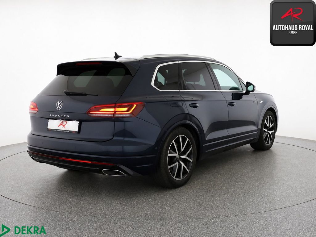 Volkswagen Touareg 2022 г. Синий, пробег 50605 км