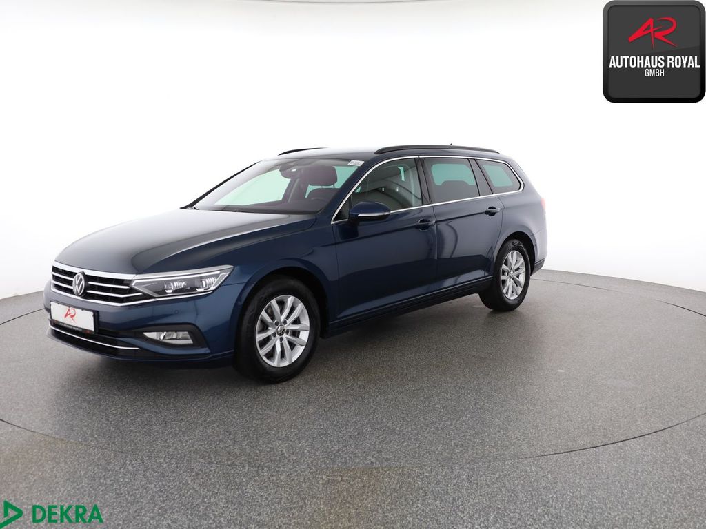 Volkswagen Passat 2024 г. Синий, пробег 44052 км