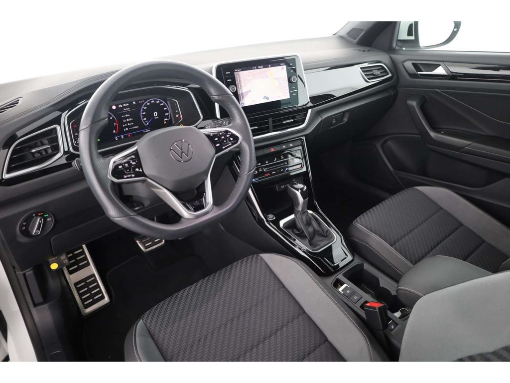Volkswagen T-Roc 2022 г. Белый, пробег 44191 км