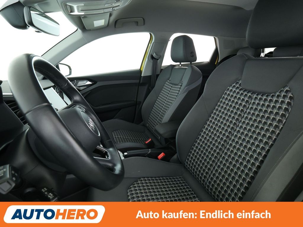 Audi A1 2022 г. Жёлтый, пробег 34818 км