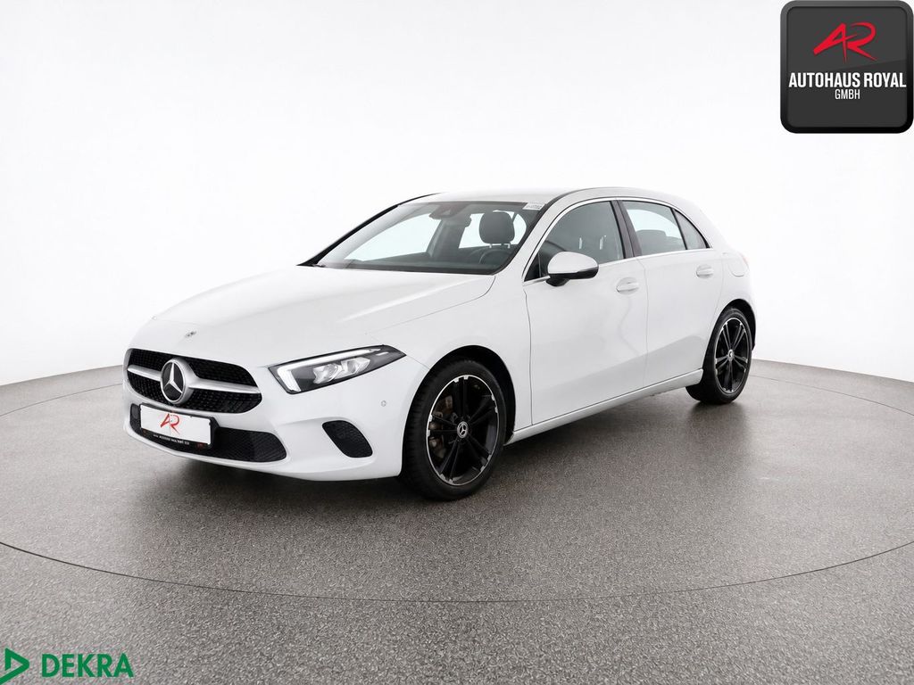 Mercedes-Benz A 180 2022 г. Белый, пробег 38730 км