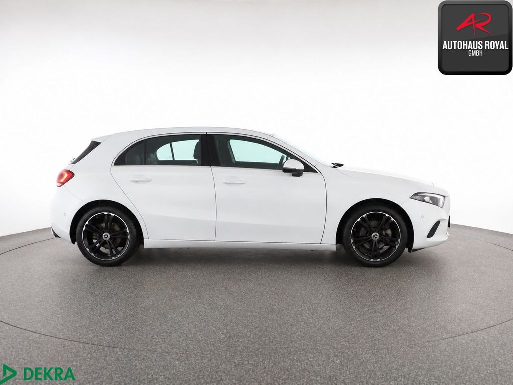 Mercedes-Benz A 180 2022 г. Белый, пробег 38730 км