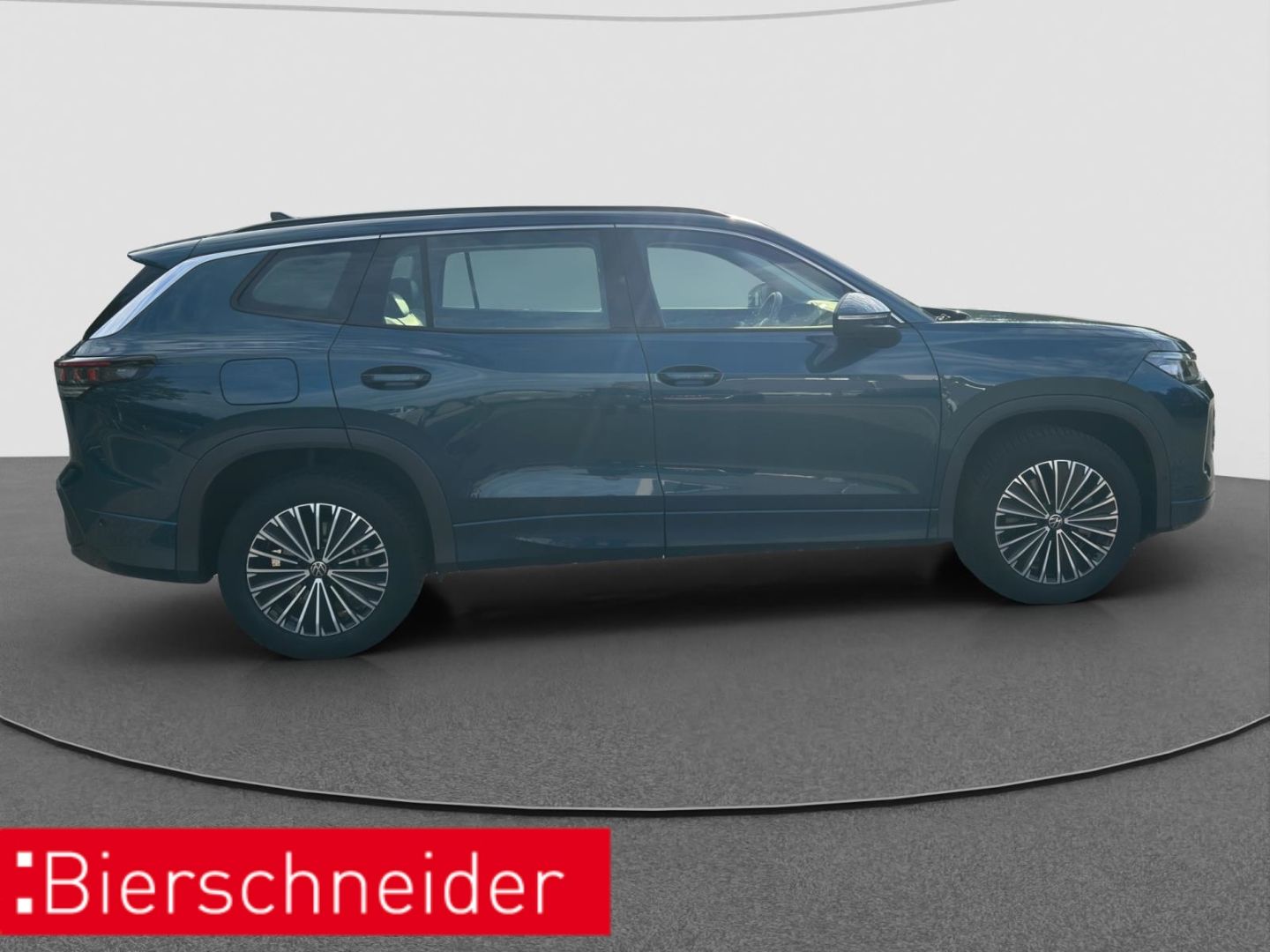 Volkswagen Tayron 2026 г. Синий, пробег 26090 км