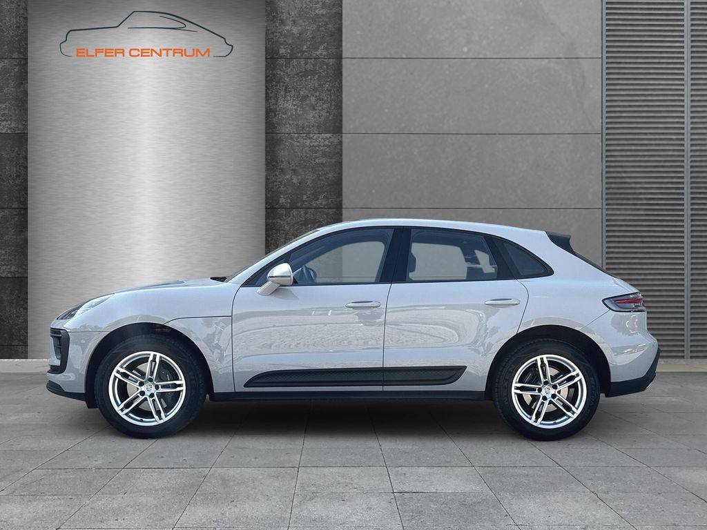 Porsche Macan 2023 г. Серый, пробег 44445 км