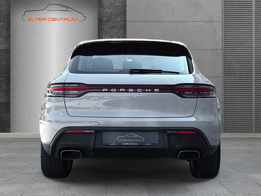 Porsche Macan 2023 г. Серый, пробег 44445 км