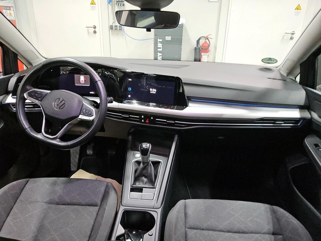 Volkswagen Golf 2024 г. Серый, пробег 46263 км