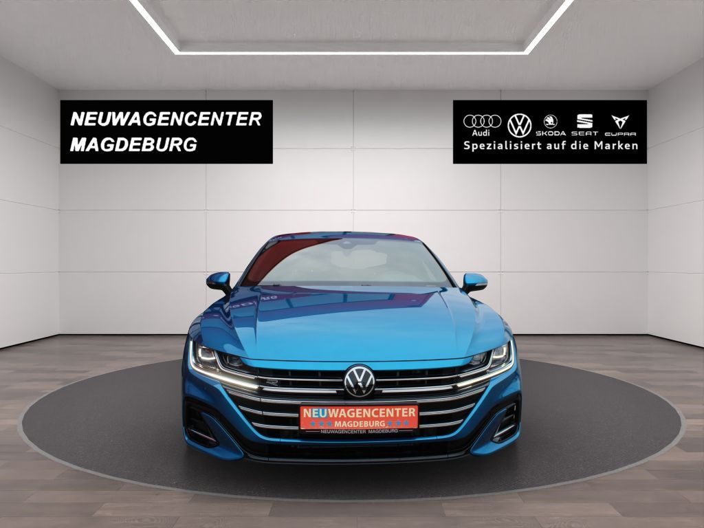 Volkswagen Arteon 2024 г. Синий, пробег 40238 км