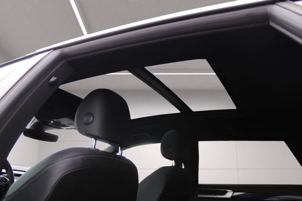 Volkswagen Arteon 2024 г. Синий, пробег 40238 км