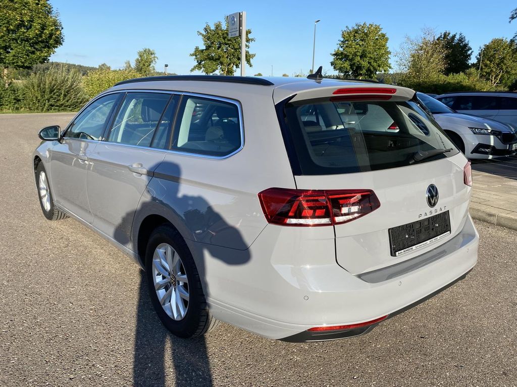 Volkswagen PASSAT VARIANT 2023 г. Серый, пробег 55554 км