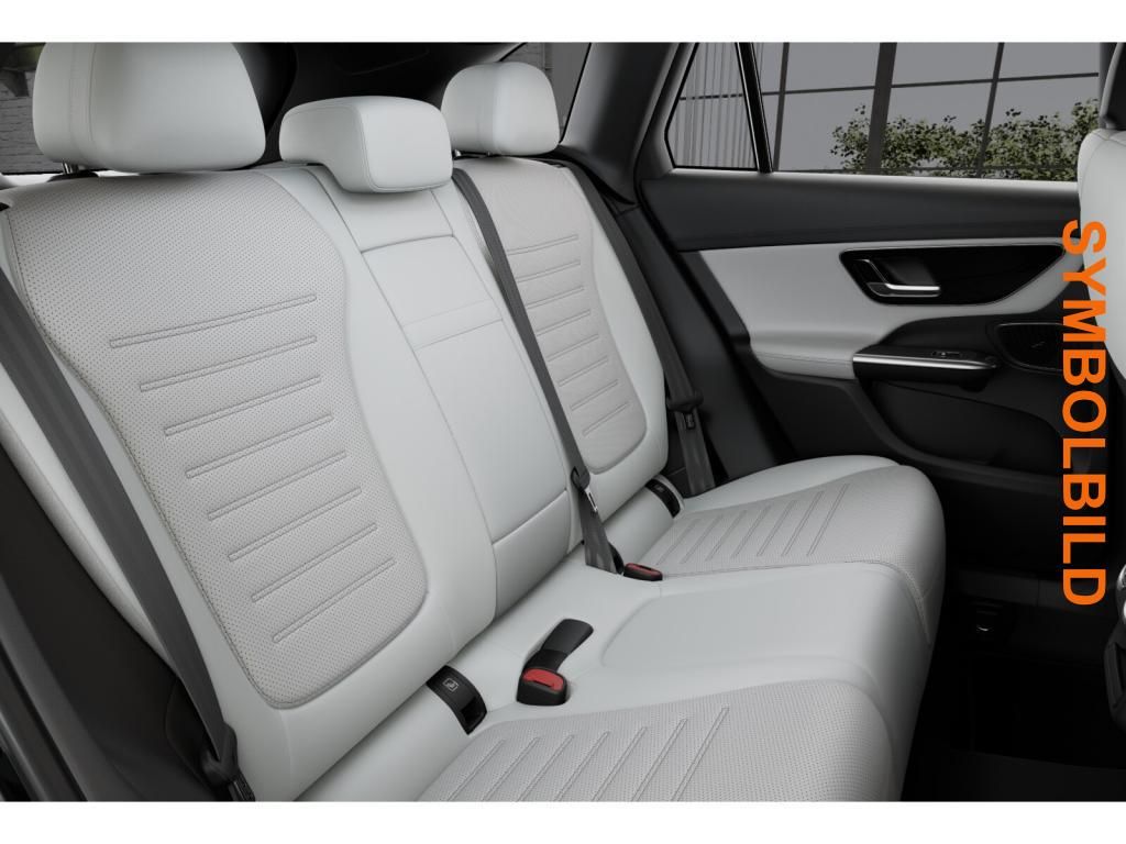 Mercedes-Benz GLC 200 2025 г. Чёрный, пробег 9110 км