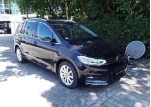 Volkswagen Touran 2024 г. Чёрный, пробег 16700 км