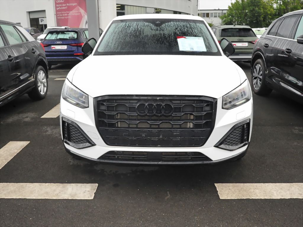 Audi Q2 2023 г. Белый, пробег 51900 км