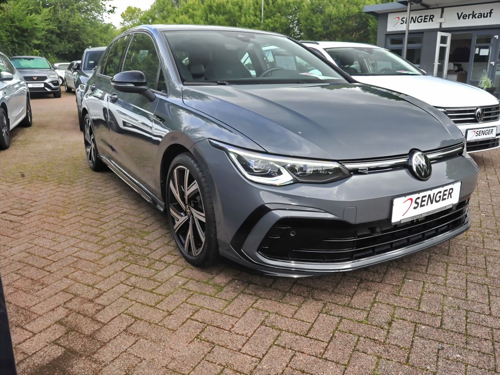 Volkswagen Golf 2024 г. Серый, пробег 41800 км