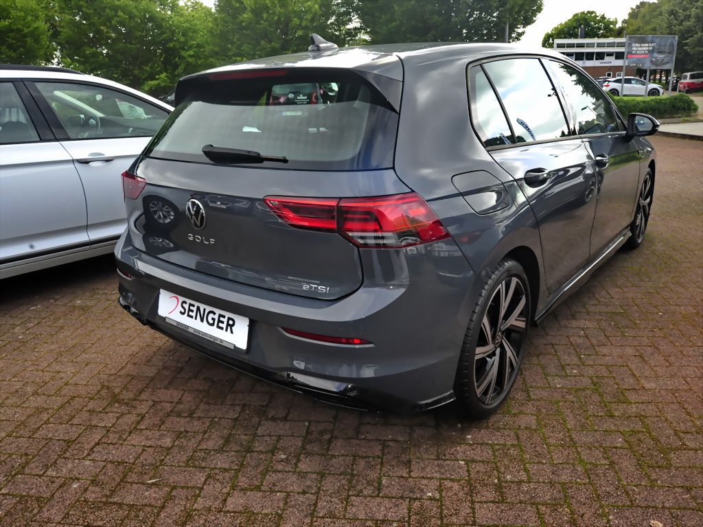 Volkswagen Golf 2024 г. Серый, пробег 41800 км