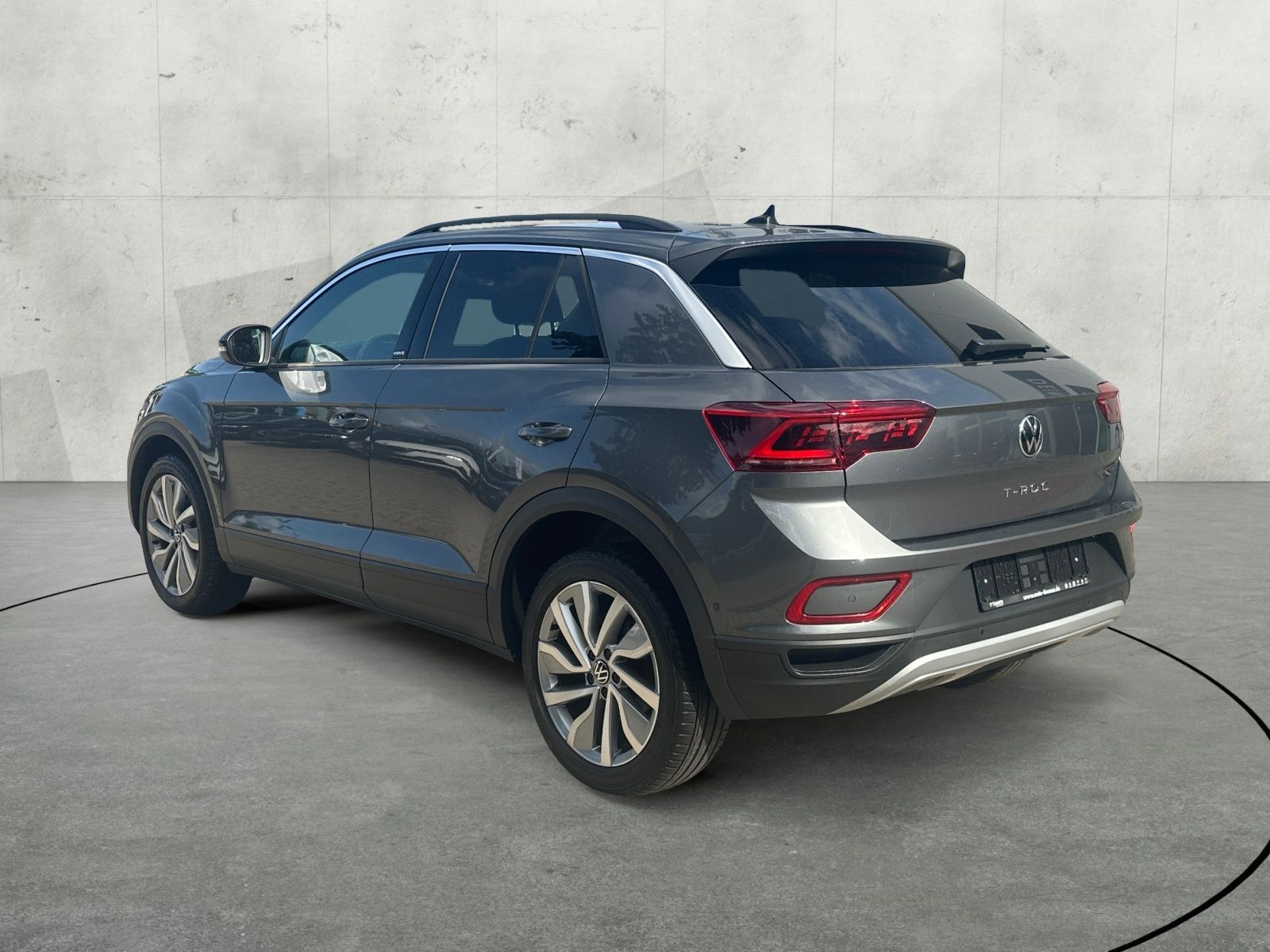 Volkswagen T-Roc 2023 г. Серый, пробег 38531 км