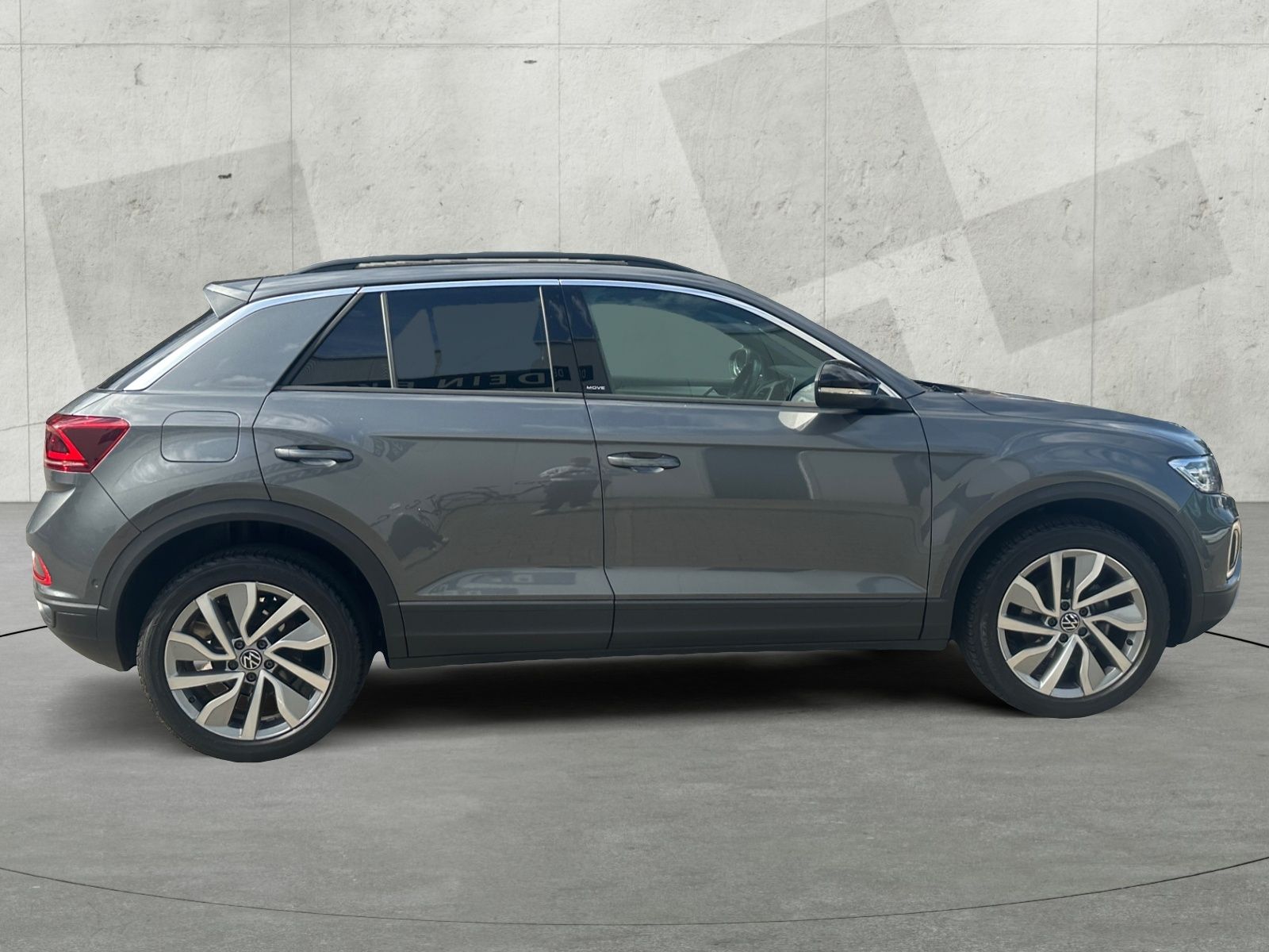 Volkswagen T-Roc 2023 г. Серый, пробег 38531 км