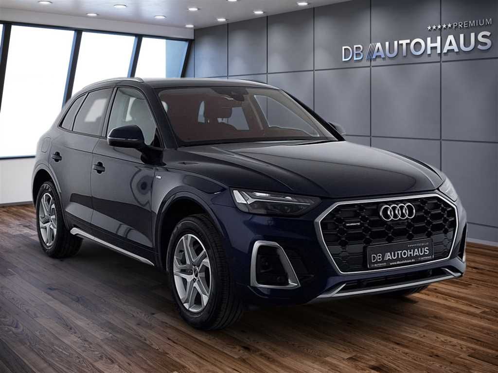 Audi Q5 2024 г. Синий, пробег 50067 км