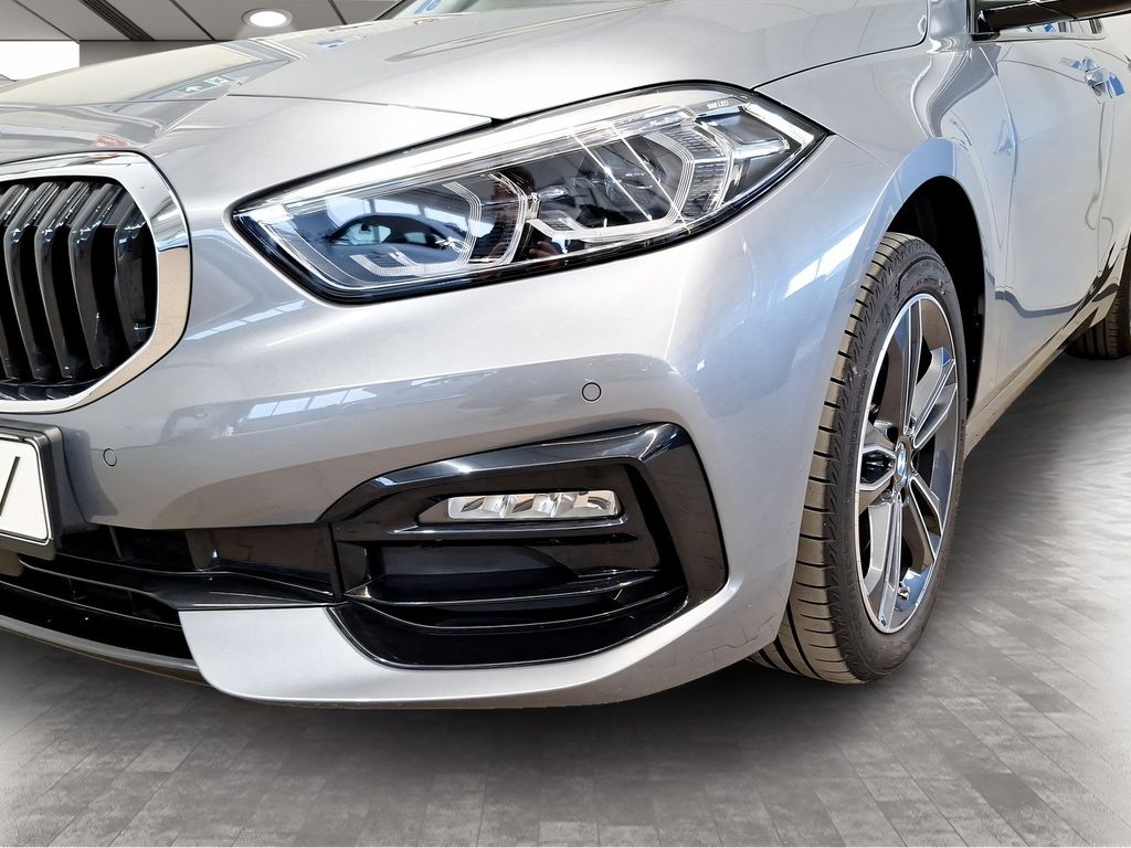 BMW 118 2023 г. Серый, пробег 30035 км