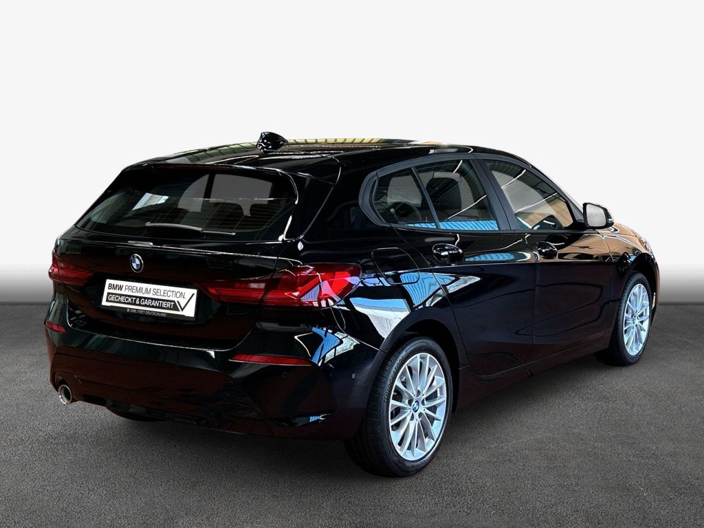 BMW 118 2023 г. Чёрный, пробег 57019 км