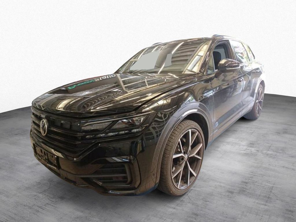 Volkswagen Touareg 2023 г. Чёрный, пробег 21800 км