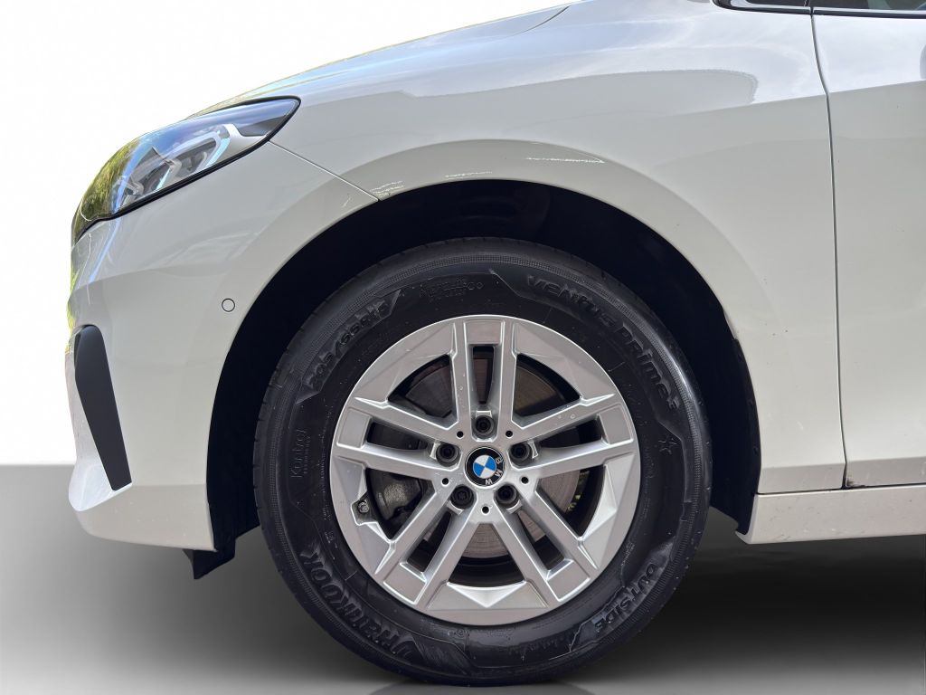 BMW 218 ACTIVE TOURER 2023 г. Белый, пробег 56780 км