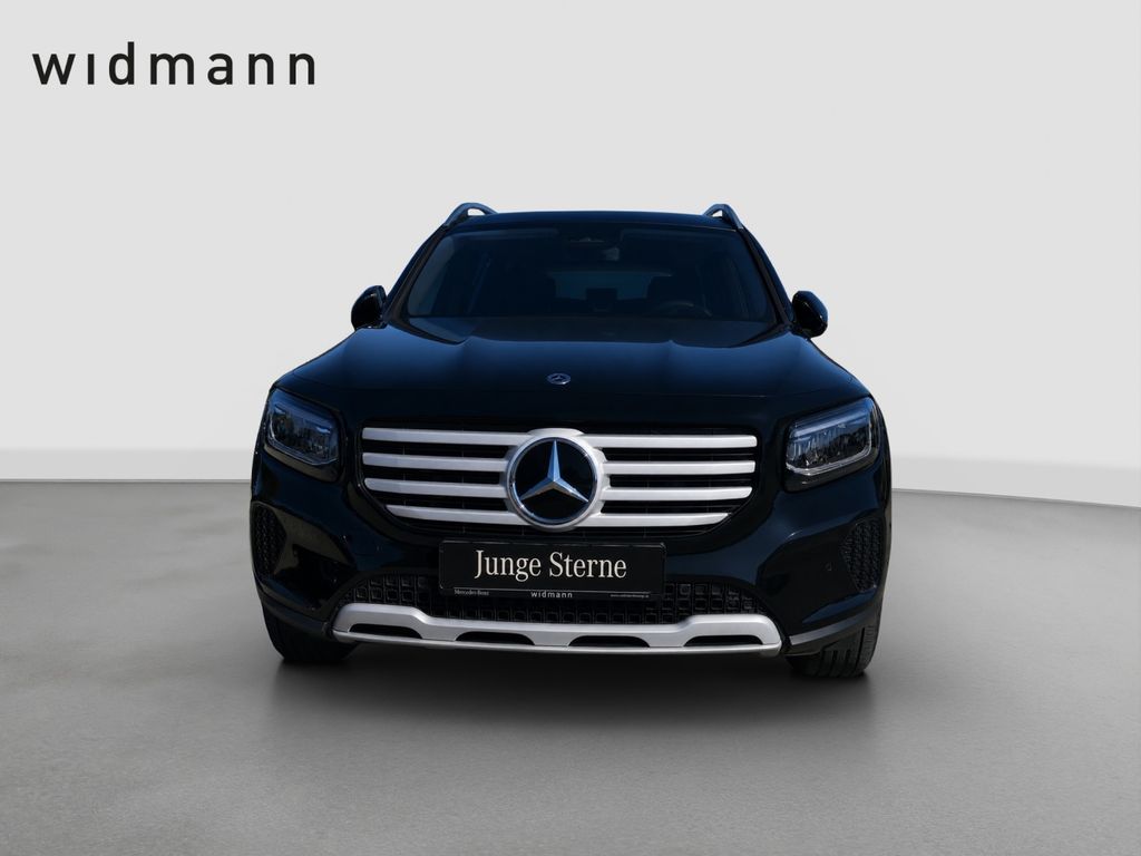 Mercedes-Benz GLB 200 2025 г. Чёрный, пробег 41041 км