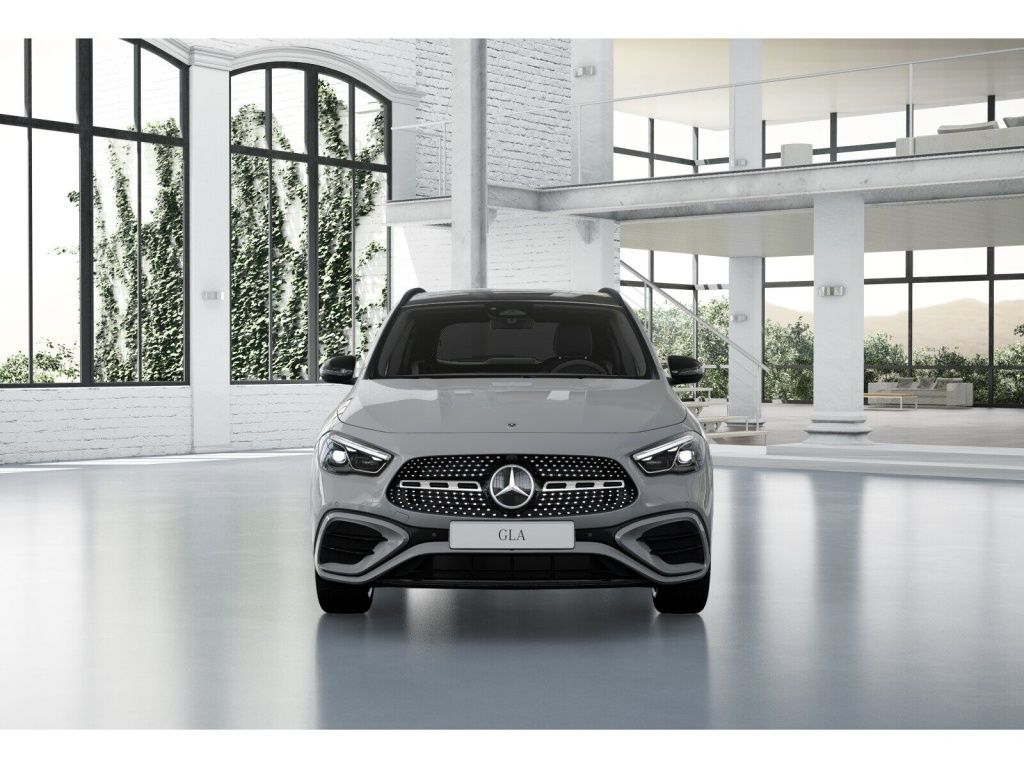 Mercedes-Benz GLA 200 2025 г. Серый, пробег 8847 км