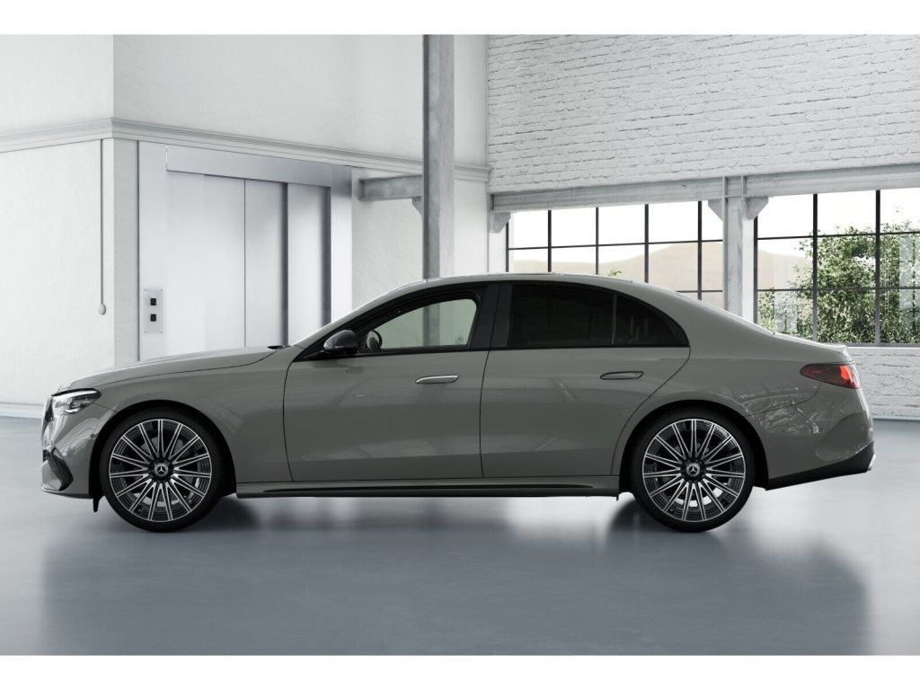 Mercedes-Benz E 220 2026 г. Серый, пробег 11673 км