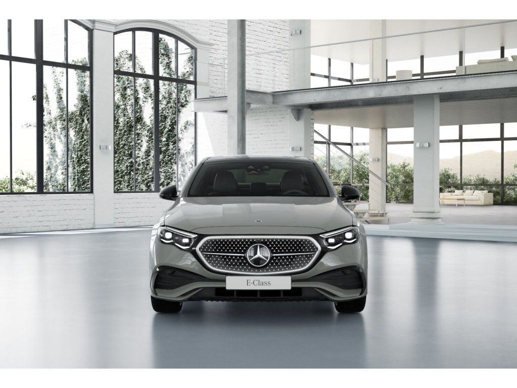 Mercedes-Benz E 220 2026 г. Серый, пробег 11673 км