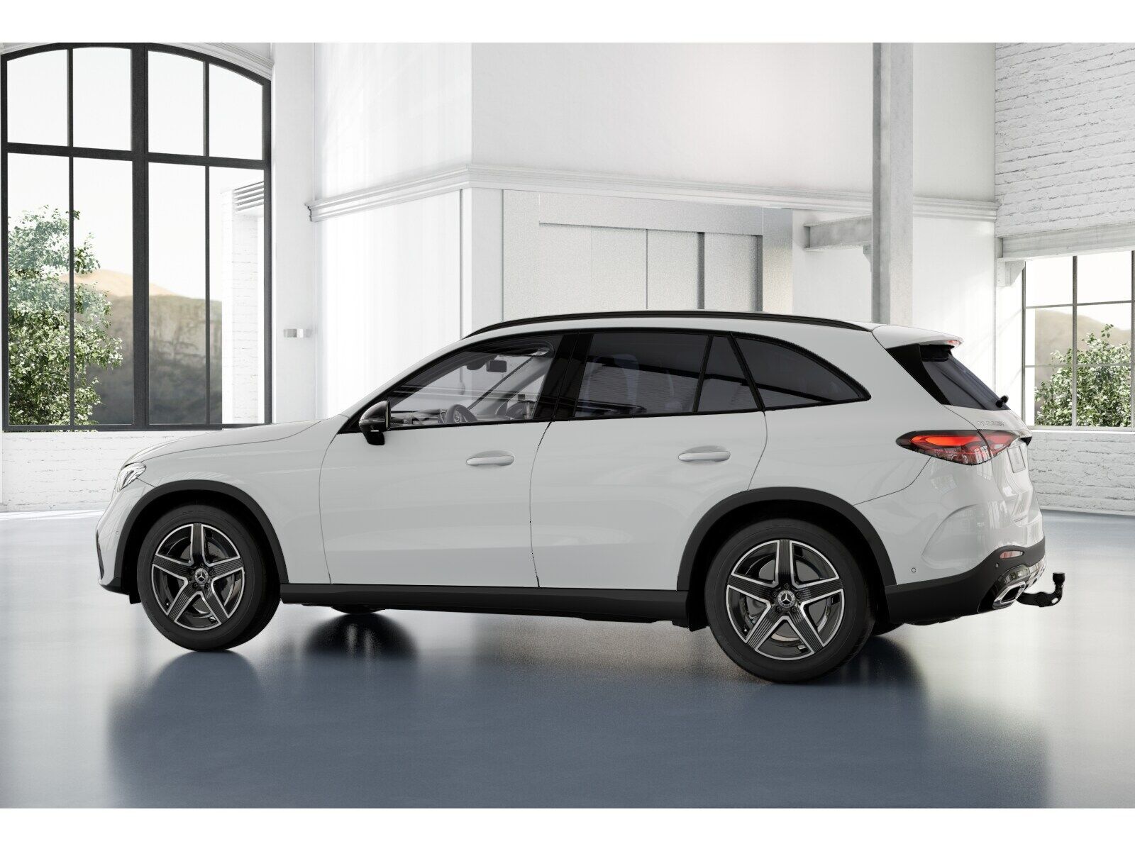 Mercedes-Benz GLC 220 2026 г. Белый, пробег 17644 км