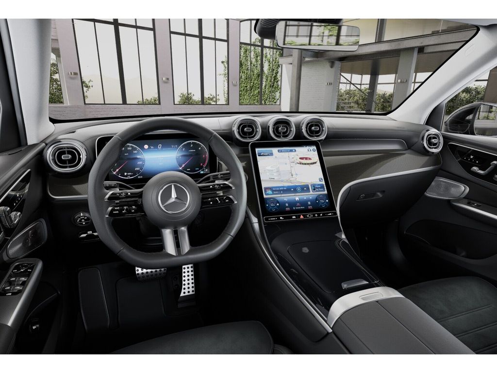 Mercedes-Benz GLC 220 2026 г. Белый, пробег 17644 км
