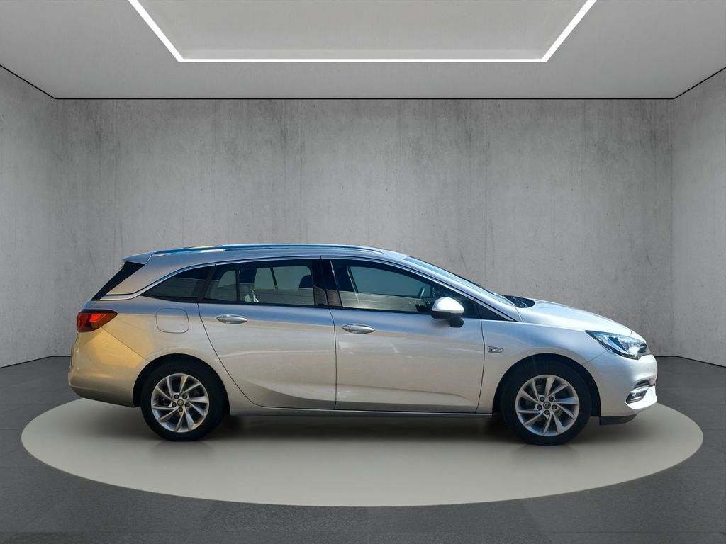 Opel Astra 2021 г. Серебристый, пробег 56000 км