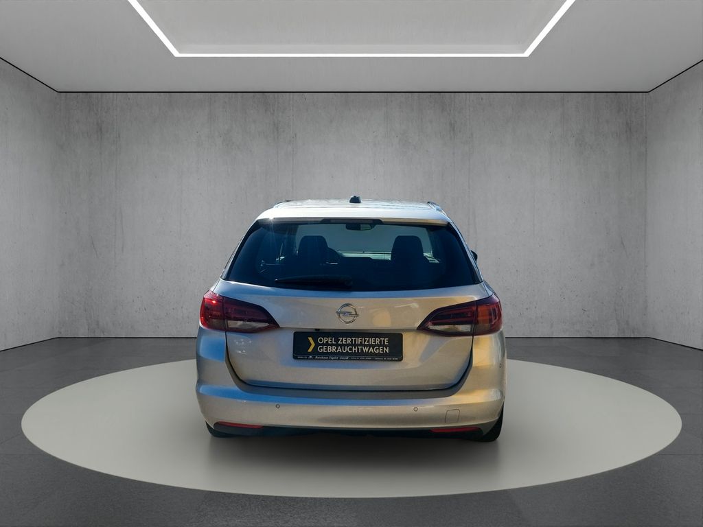 Opel Astra 2021 г. Серебристый, пробег 56000 км