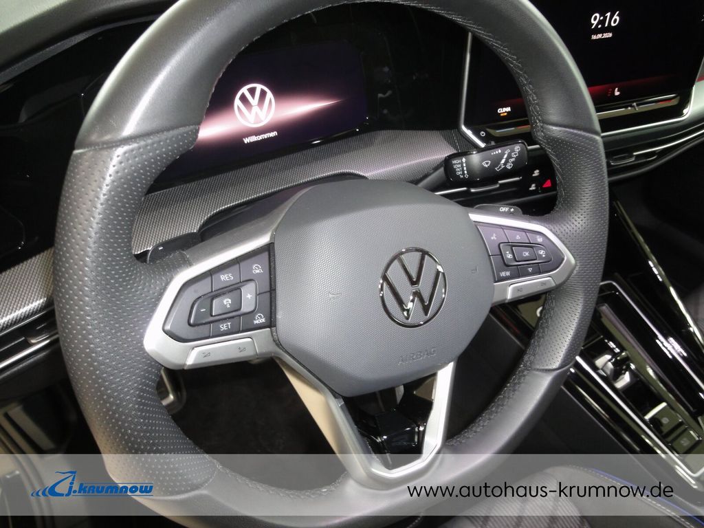 Volkswagen Golf 2025 г. Чёрный, пробег 45980 км