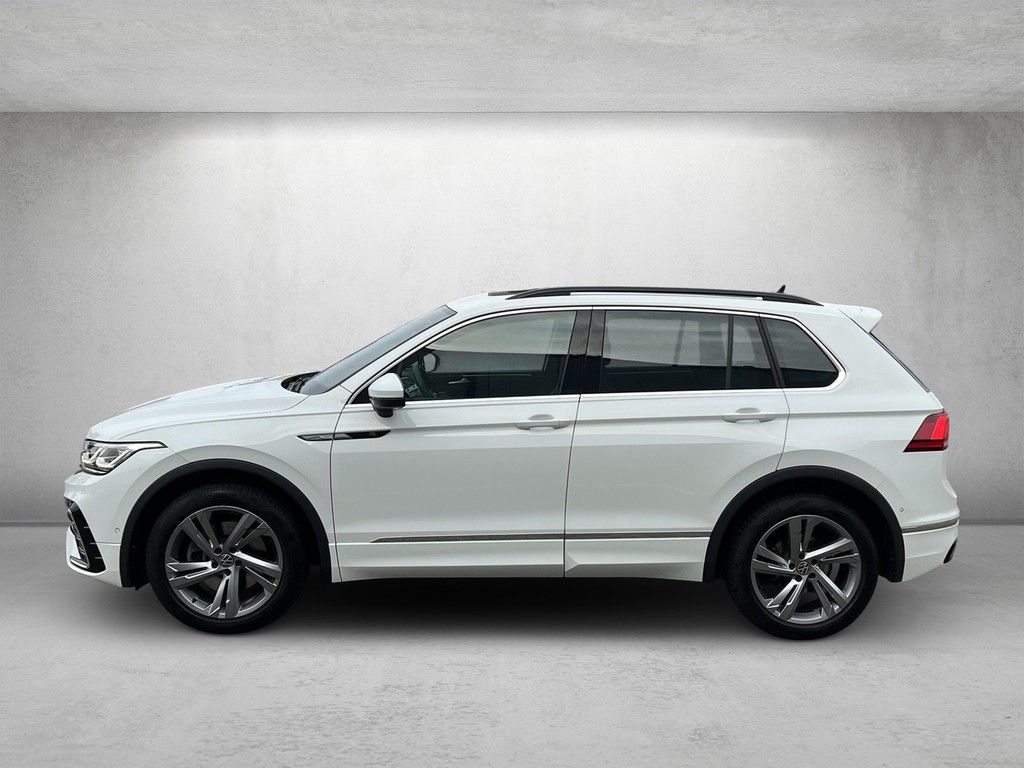 Volkswagen Tiguan 2023 г. Белый, пробег 37777 км