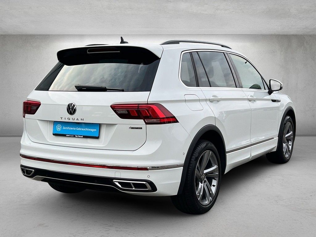 Volkswagen Tiguan 2023 г. Белый, пробег 37777 км
