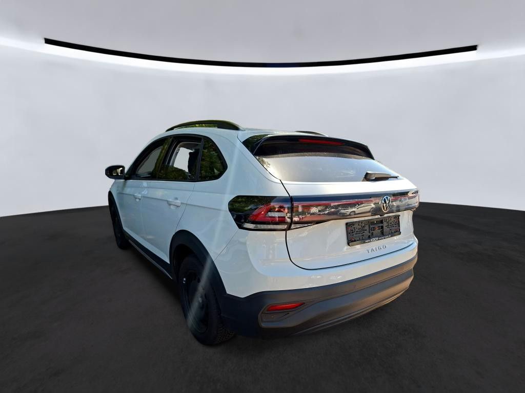 Volkswagen Taigo 2022 г. Белый, пробег 41905 км