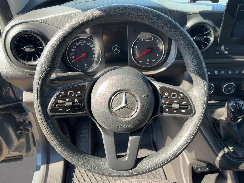 Mercedes-Benz Citan 2022 г. Серый, пробег 34159 км