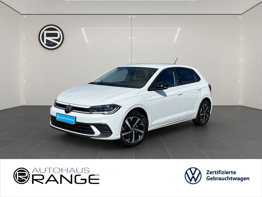 Volkswagen Polo 2023 г. Белый, пробег 29069 км