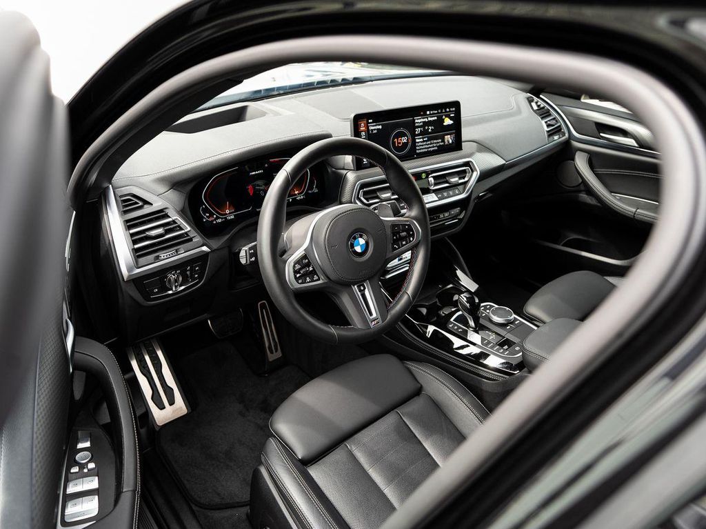 BMW X4 M40 2025 г. Чёрный, пробег 13490 км